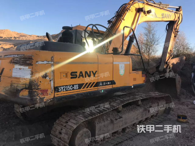 整机右后45°(整机外观) 整机右后45°(整机外观)