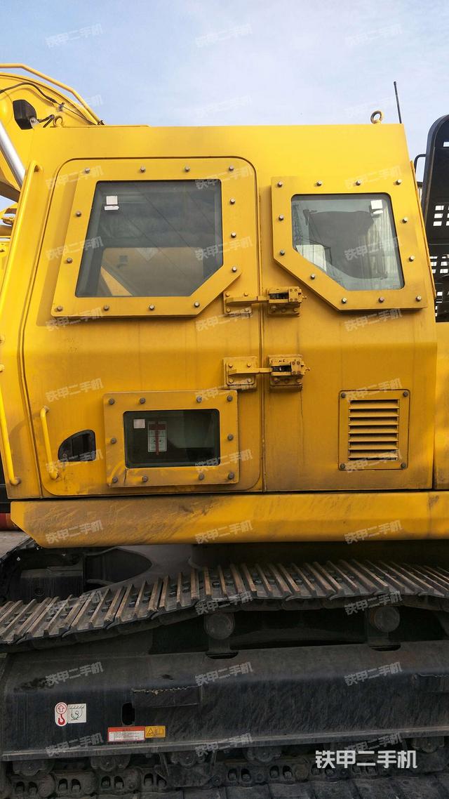 中国重汽海斗hw2408挖掘机