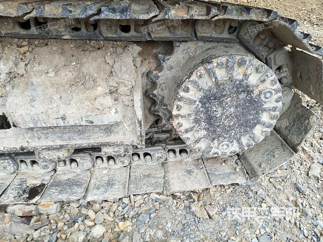 左驱动轮（行走机构）