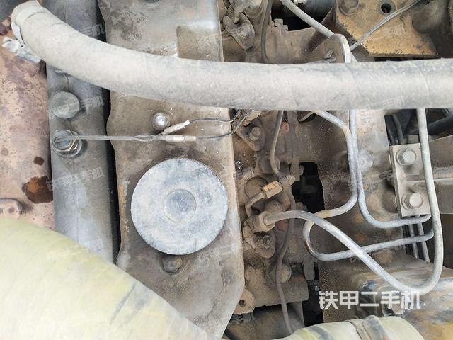 气门室盖螺丝特写（上车部件）