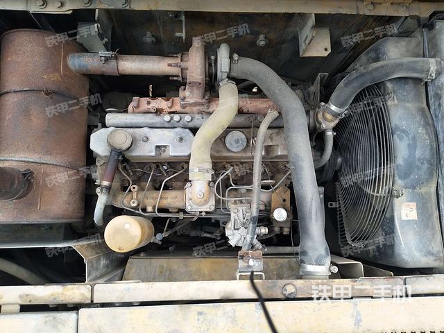 发动机室（上车部件）