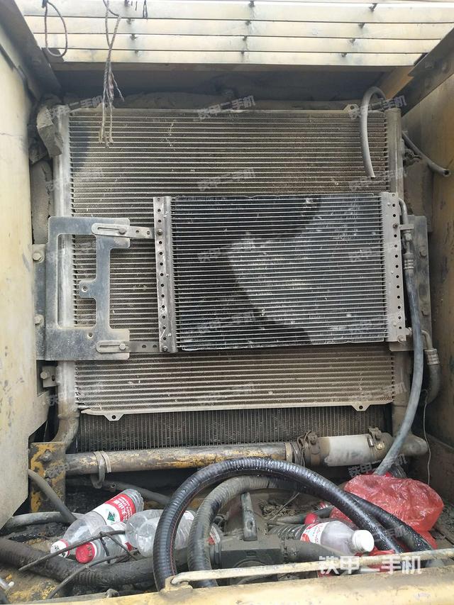 散热器正面（大件舱室）