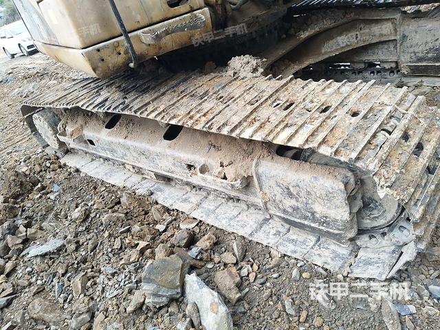 右侧履带整体（行走机构）