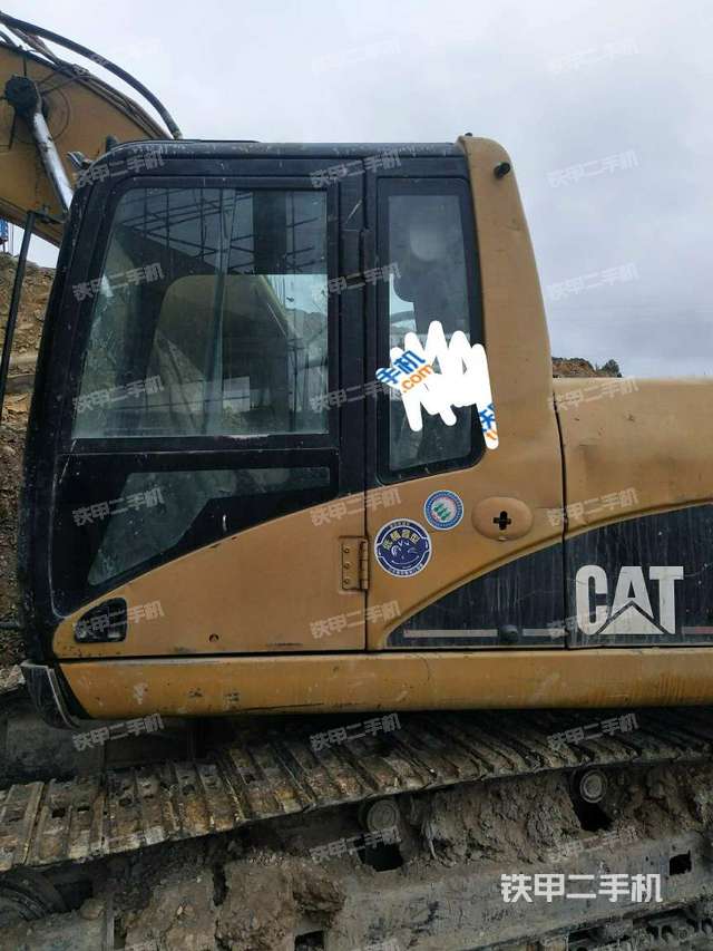 驾驶室正侧（驾驶室部分）