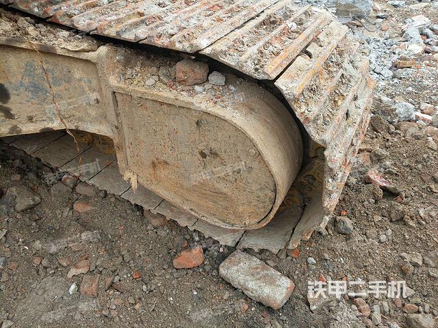 右侧行走马达盖板（行走机构）