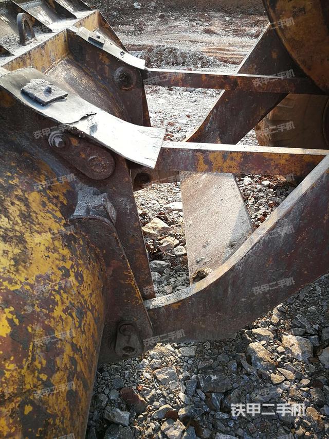 铲斗后45°（工作装置）