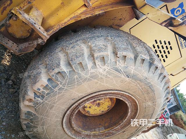 左后轮（行走机构）