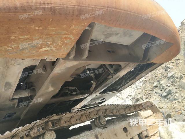 左驱动轮（行走机构）