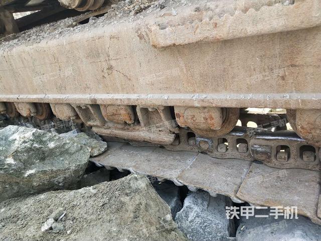 左导向轮（行走机构）