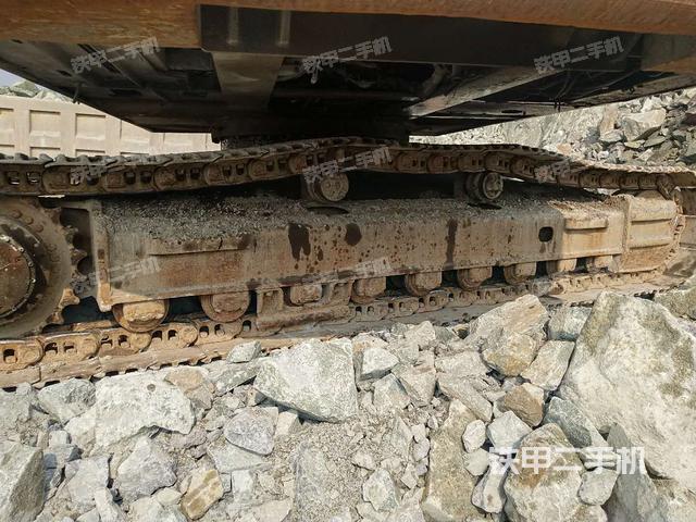 右侧履带整体（行走机构）