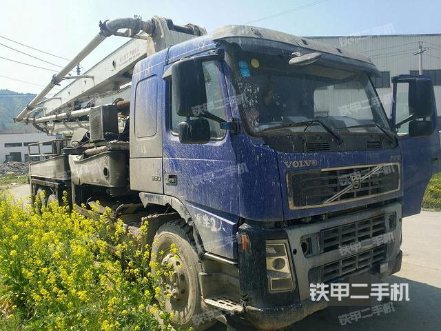 中联重科ZLJ5280THB125-37泵车