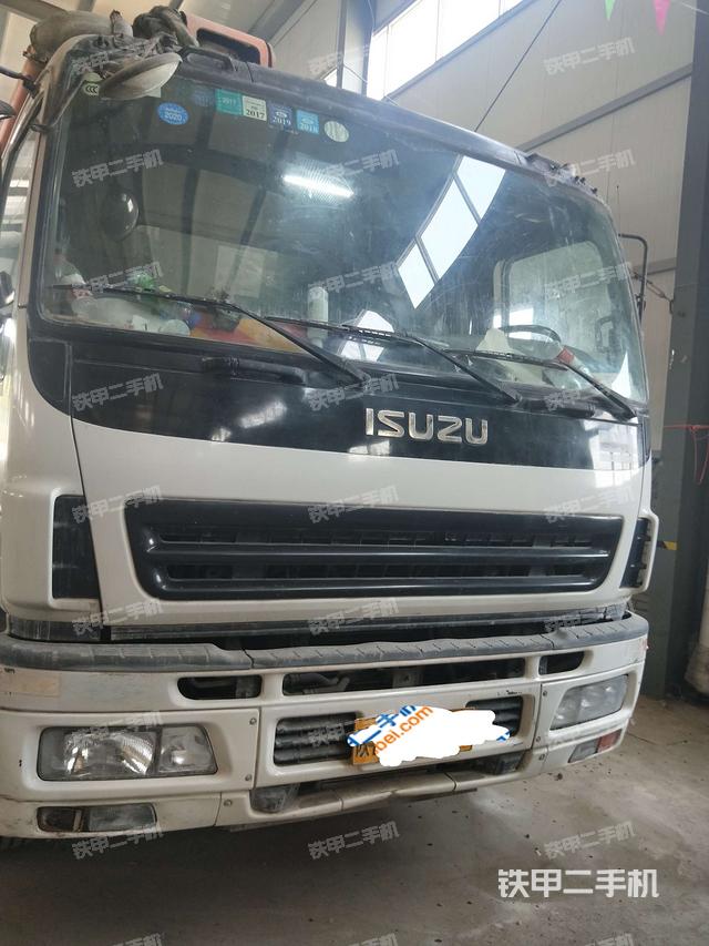 驾驶室正侧（工作装置）