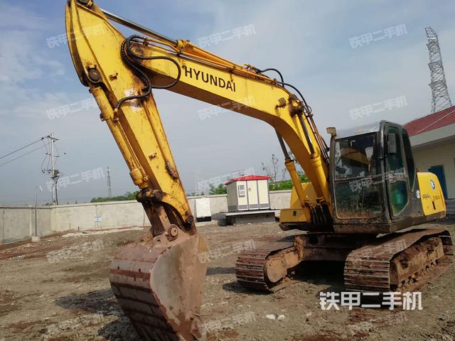 玉柴YC135-8挖掘机