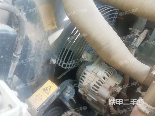 水箱+风扇特写(上车部件) 水箱+风扇特写(上车部件)