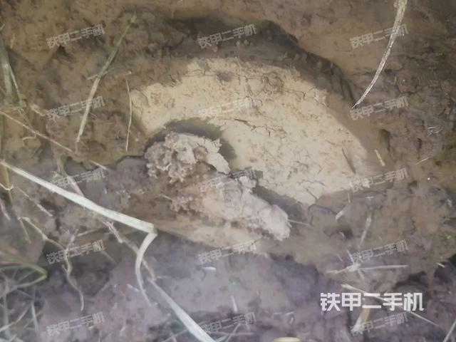 右驱动轮(行走机构) 右驱动轮(行走机构)