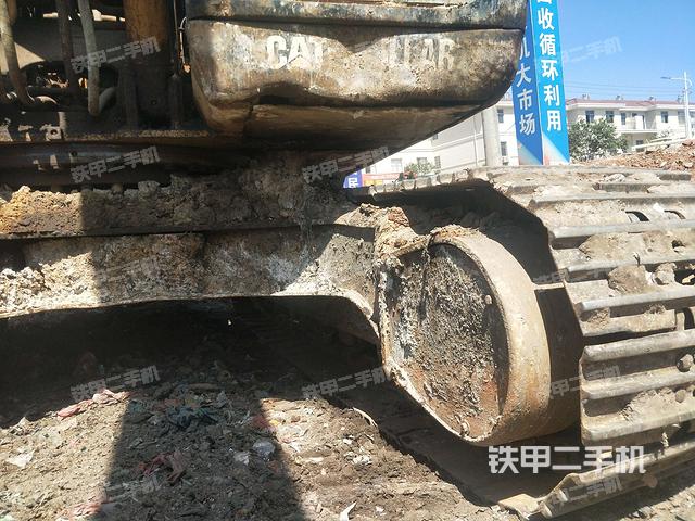 左侧行走马达盖板(行走机构) 左侧行走马达盖板(行走机构)