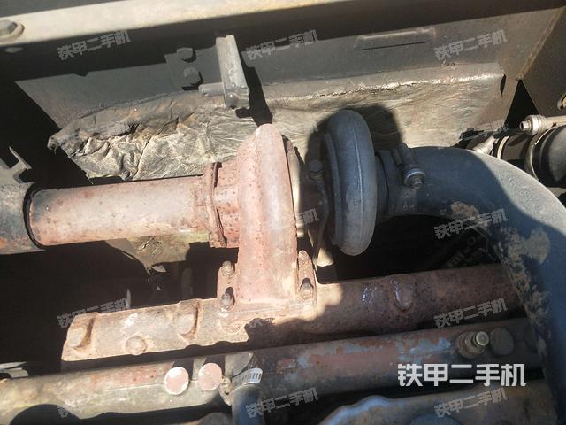 增压器特写(上车部件) 增压器特写(上车部件)