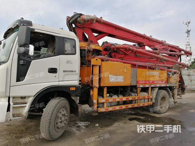 雷萨重机BJ5183THB-1泵车