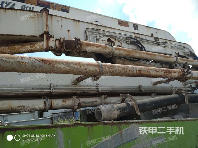 料斗/出料口(工作装置) 料斗/出料口(工作装置)