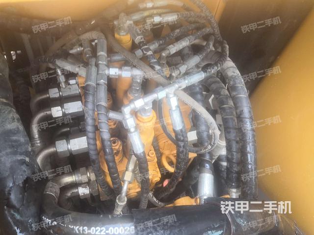 驾驶室顶部俯视（上车部件）