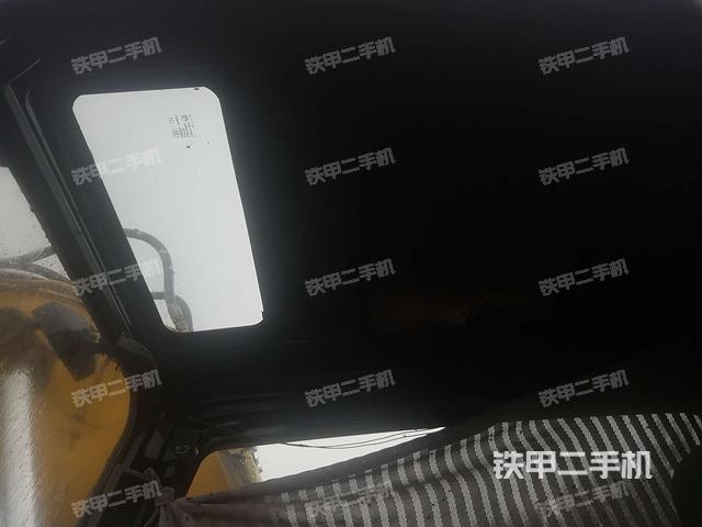 顶棚整体（驾驶室部分）