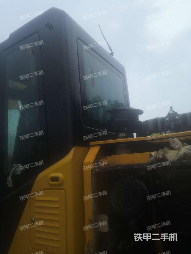 驾驶室左后45度（驾驶室部分）