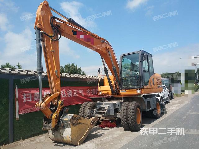 恒特重工HT155W挖掘机