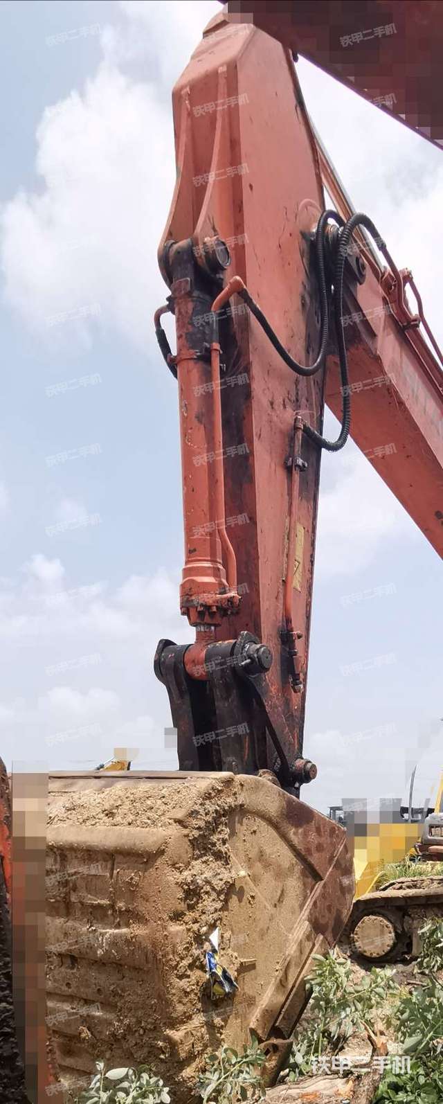 小臂整体右前（工作和回转装置）