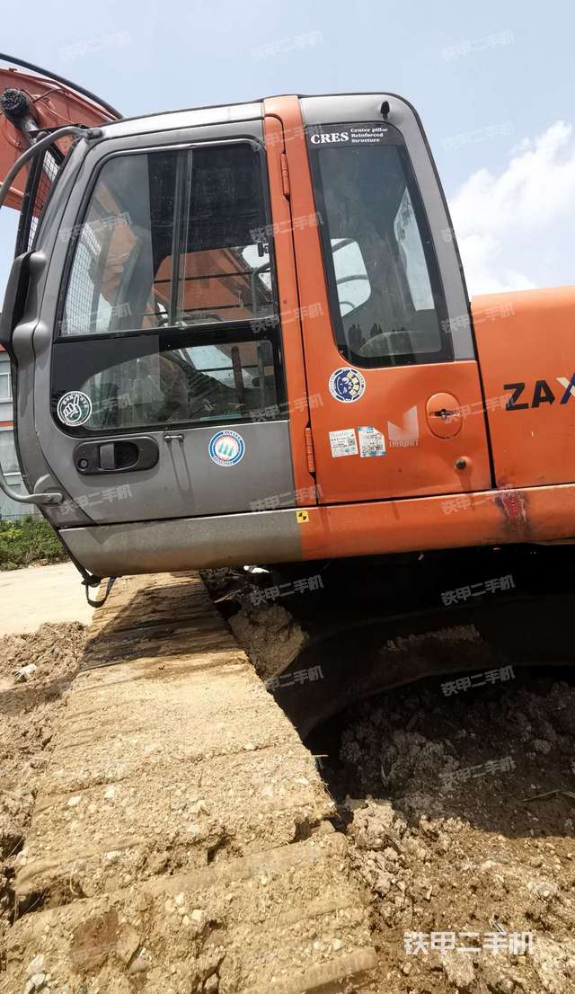 驾驶室正侧（驾驶室部分）