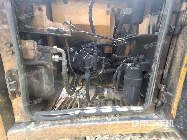 液压泵室（大件舱室）