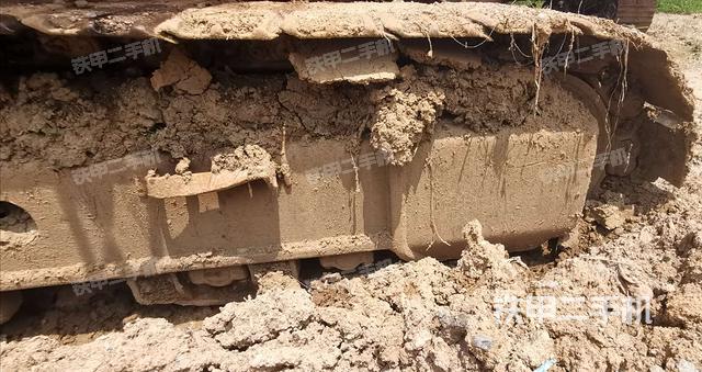 右侧履带整体（行走机构）