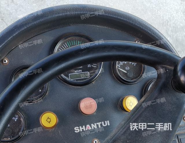 仪表盘（驾驶室/操作室）