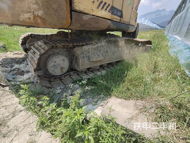 右侧履带整体（行走机构）