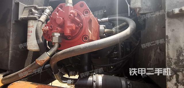 液压泵斜45 右（大件舱室）