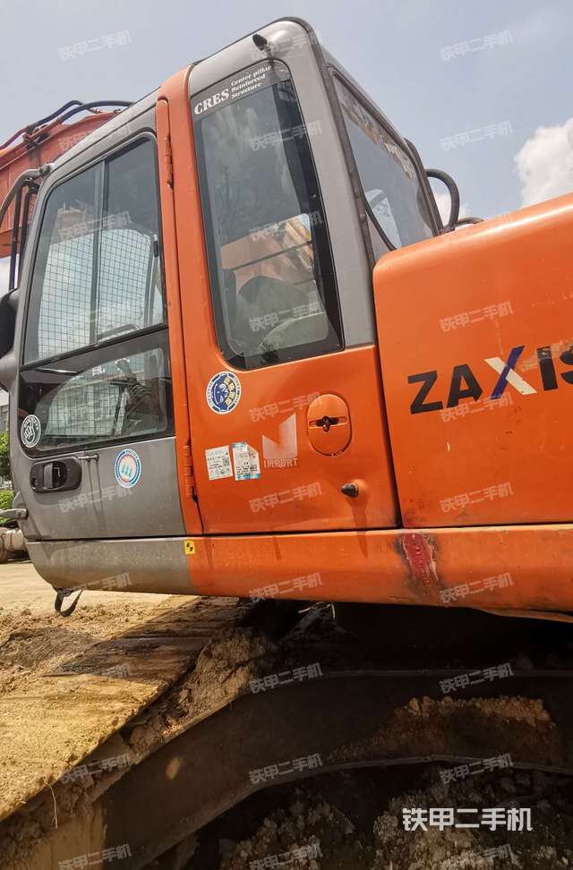 驾驶室左后45度（驾驶室部分）