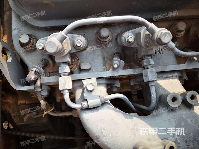 气门室盖螺丝特写（上车部件）