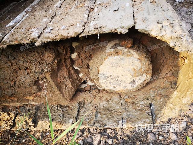 左驱动轮（行走机构）