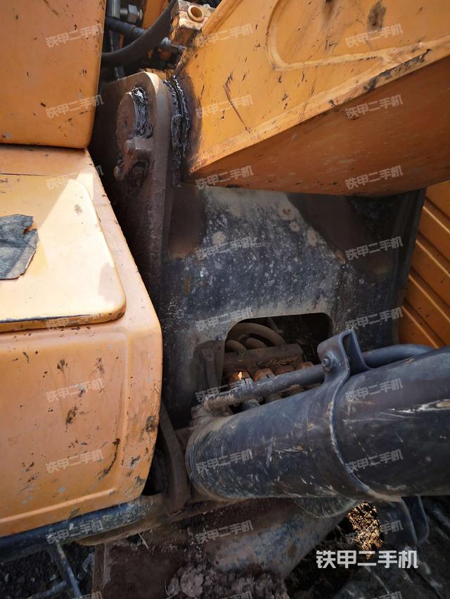 大臂根部 斜视（工作和回转装置）