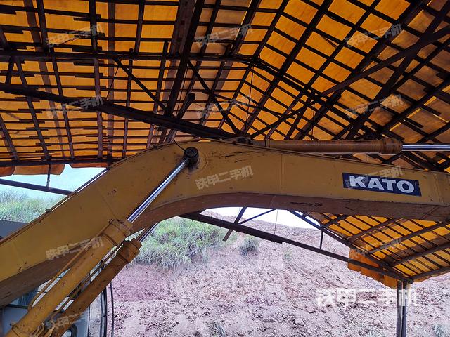 加藤hd1023iii挖掘机