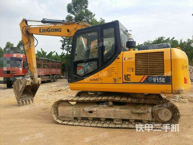 柳工clg913e挖掘机