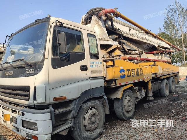 山推HJC5410THB-51五十铃泵车
