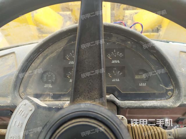 仪表盘（驾驶室部分）