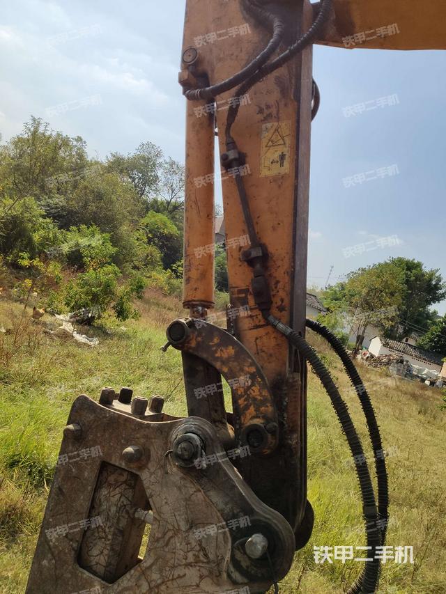 小臂整体右前（工作和回转装置）