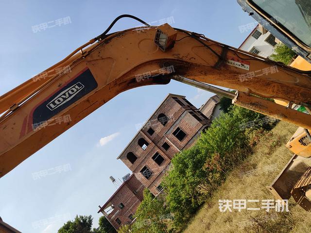 大臂整体 右侧（工作和回转装置）