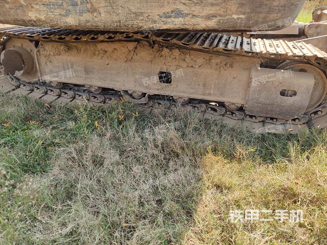 左侧履带整体 （行走机构）