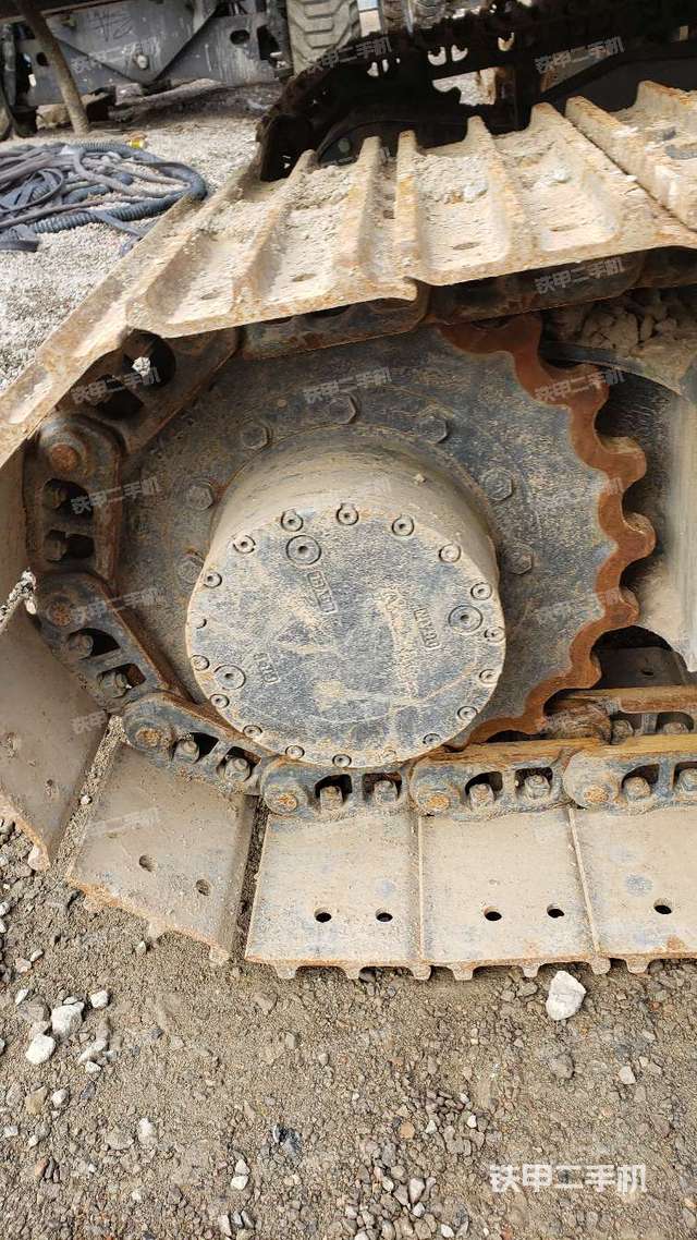 无锡市二手徐工xe75da挖掘机-左导向轮实拍图-179
