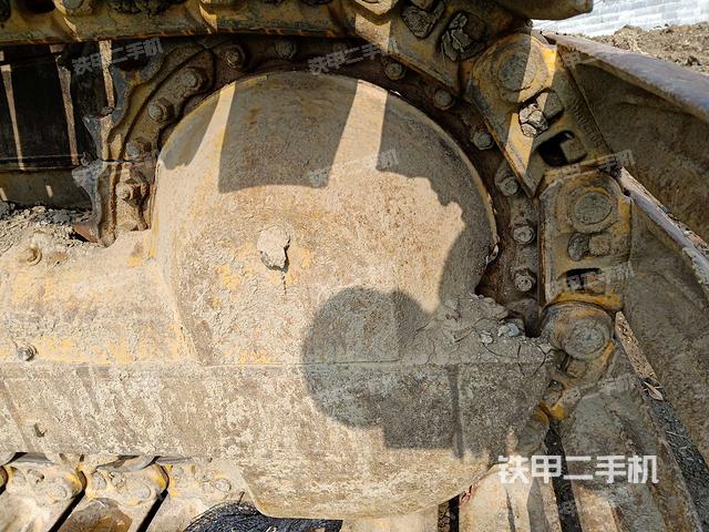 左驱动轮/左后轮（行走机构）