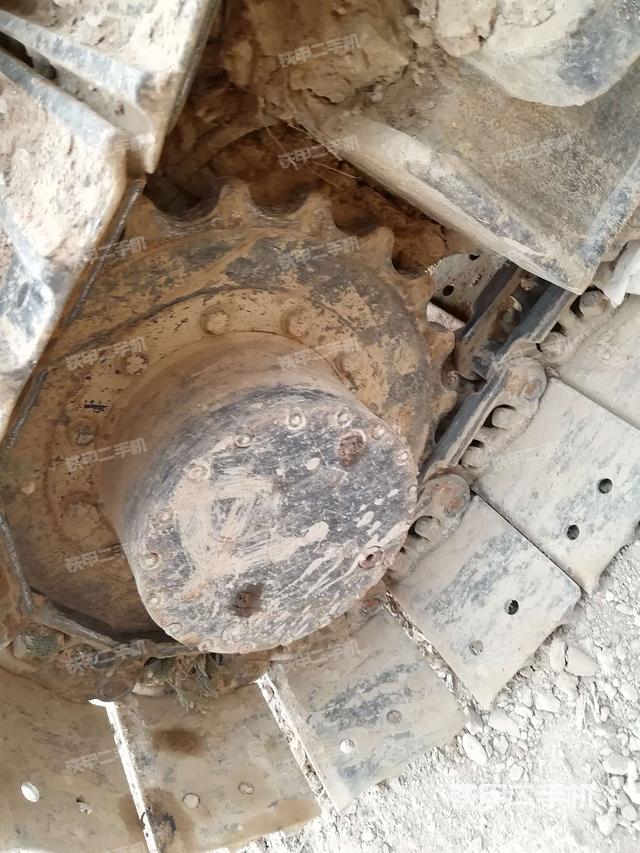 左驱动轮（行走机构）