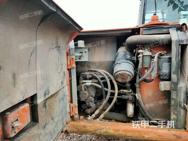 液压泵室（大件舱室）