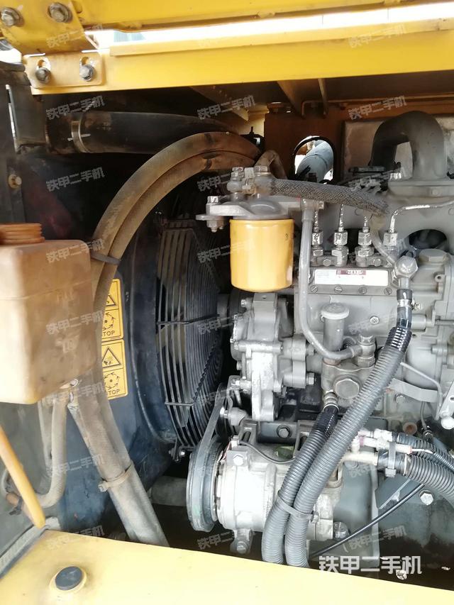 水箱+风扇特写(上车部件) 水箱+风扇特写(上车部件)